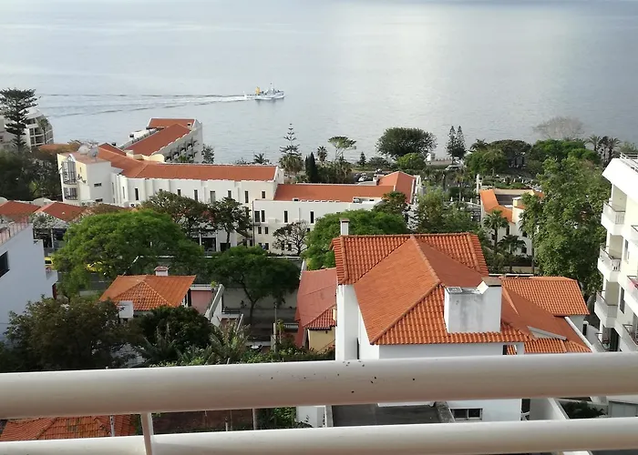 Lido Balcony Sea View * Funchal