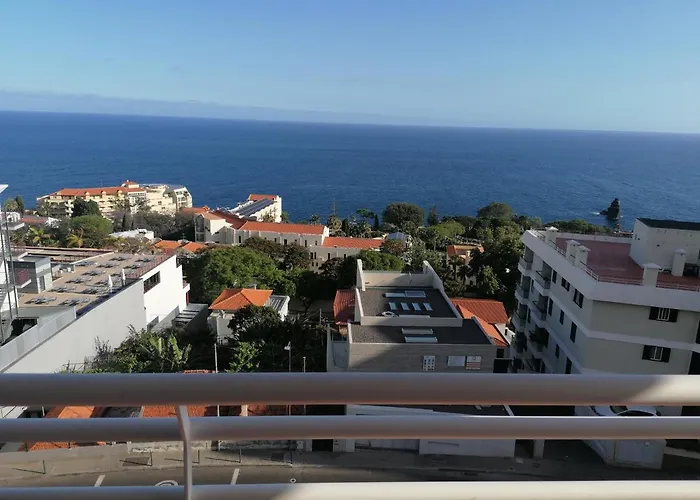 Lido Balcony Sea View *